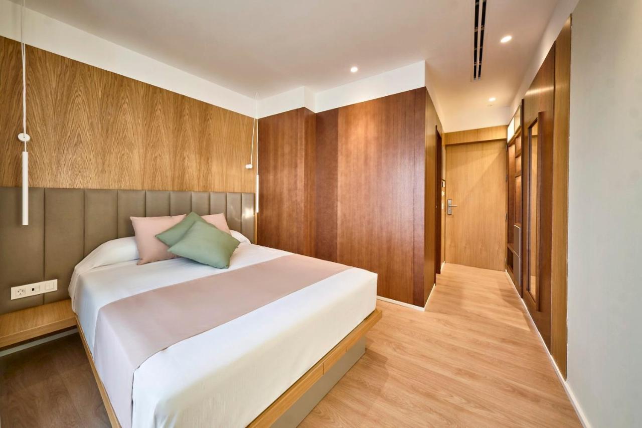 קוניל דה לה פרונטרה Hostal Pericon מראה חיצוני תמונה