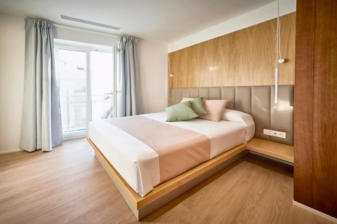 קוניל דה לה פרונטרה Hostal Pericon מראה חיצוני תמונה